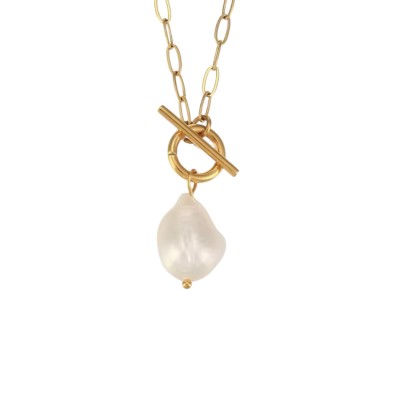 Collar de perla barroca natural con cierre delantero dorado