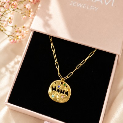 Collar Mamá dorado con circonitas de colores sobre caja regalo AdoraVi