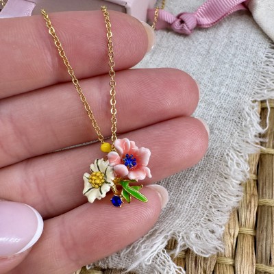 Collar Flores Rosa