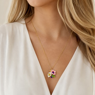 Collar Flores Rosa