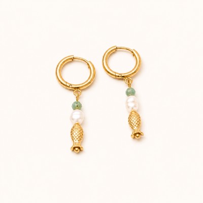 Pendientes de aro dorado con perla natural, aguamarina y colgante pez dorado