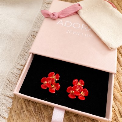 Pendientes de flores rojas en caja de regalo AdoraVi